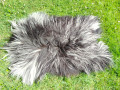 heidschnucke-premium-sheepskins-small-1