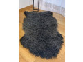luxurious-sheepskins-gotland-with-beautiful-curls-small-0