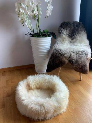 cat-beds-50cm-70cm-natural-sheepskin-premium-big-2