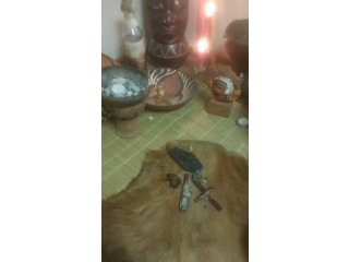 African Traditional Specialist Healer With Natural Herbal Remedies Call / WhatsApp: +27722171549